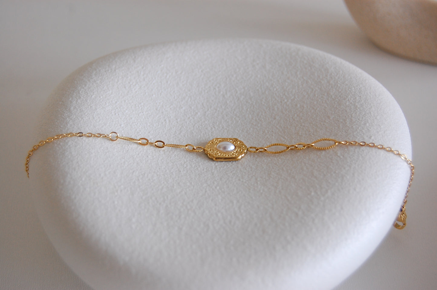 GOLDIE ARMBAND