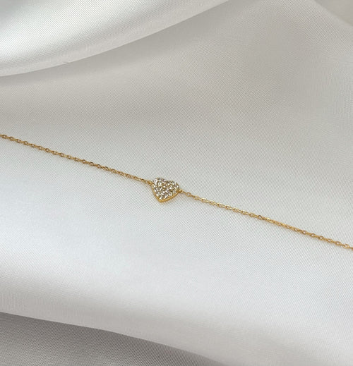 Filigranes Calypso Armband aus 14K vergoldetem 925 Sterling Silber mit einem funkelnden, steinbesetzten Herz-Anhänger.