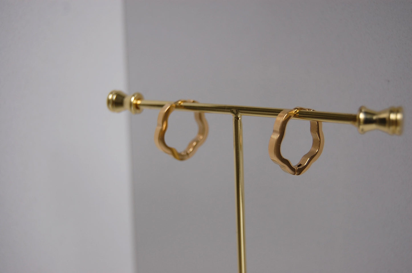 CAMILLA GOLD EARRINGS