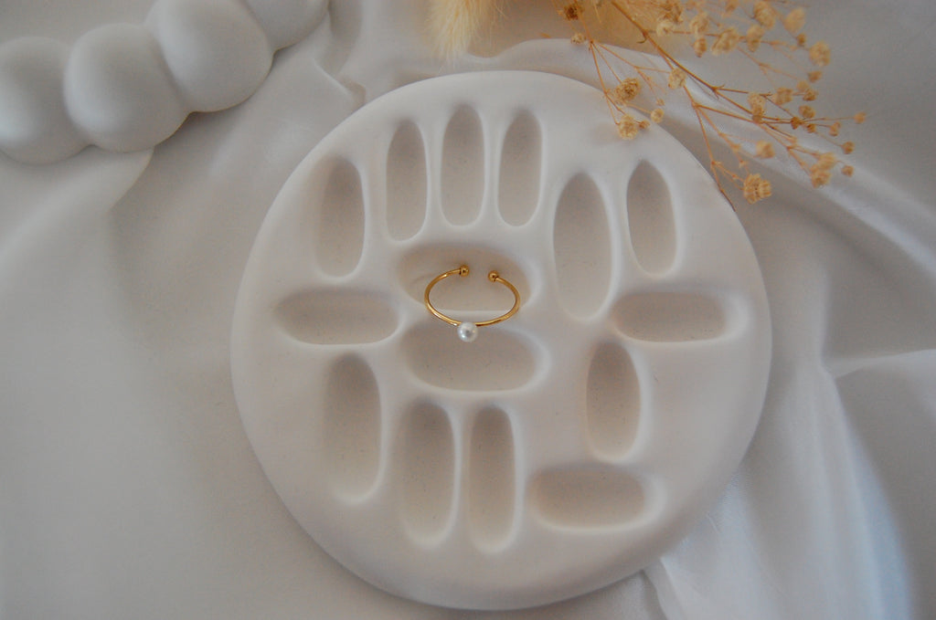 PEARL RING
