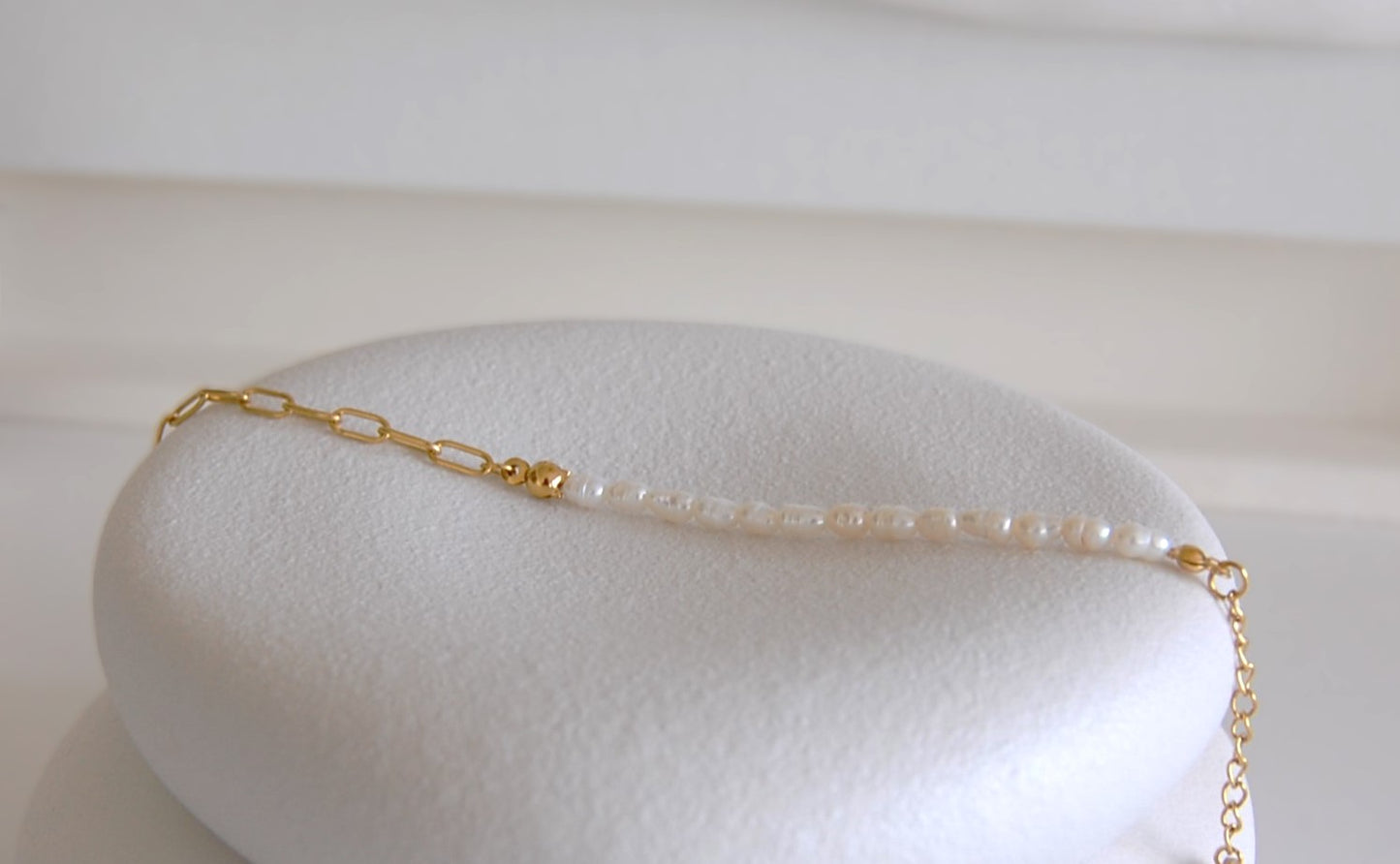 KAY ARMBAND