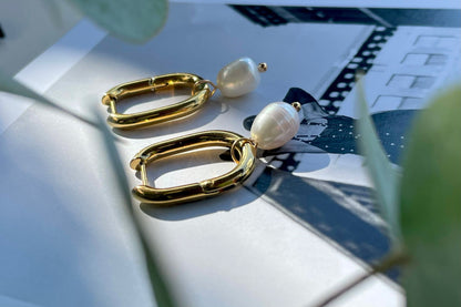 CHÉRIE EARRINGS