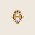 Lumina Ring in Gold mit ovalem Pavé-Design und funkelnden Zirkonia-Steinen